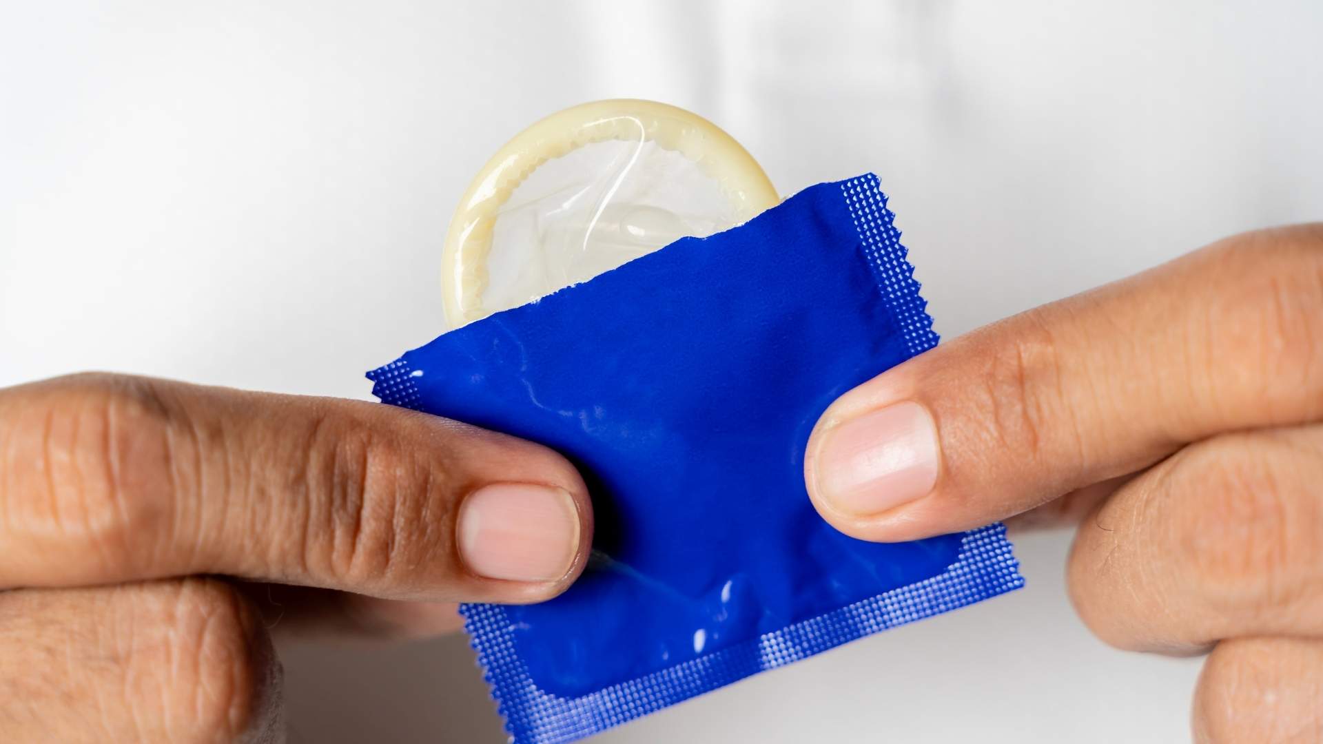 prezervativ istifadə