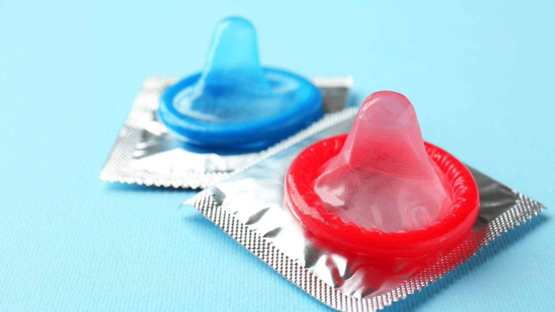 prezervativdən istifadə etmək