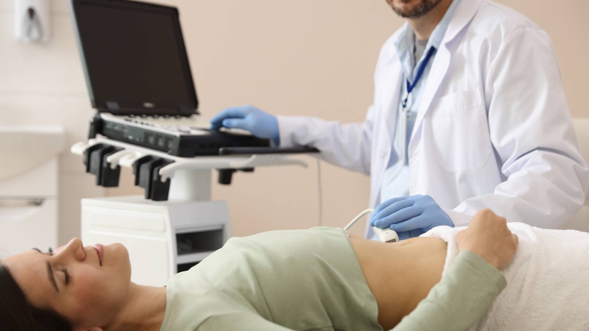 ultrasəs müayinəsi (USM)